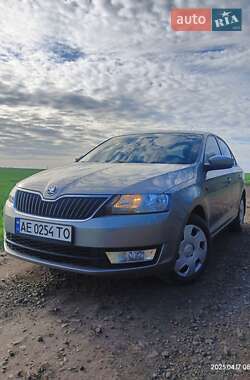 Лифтбек Skoda Rapid 2013 в Кривом Роге