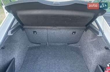 Лифтбек Skoda Rapid 2013 в 
