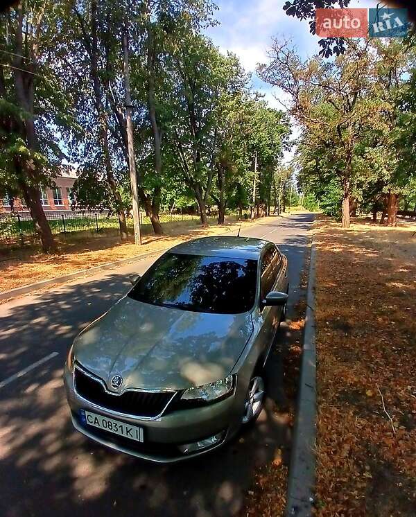 Ліфтбек Skoda Rapid 2013 в Смілі фото 4 Ліфтбек Skoda Rapid 2013 в Смілі