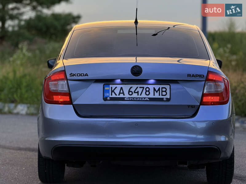 Лифтбек Skoda Rapid 2013 в Мене