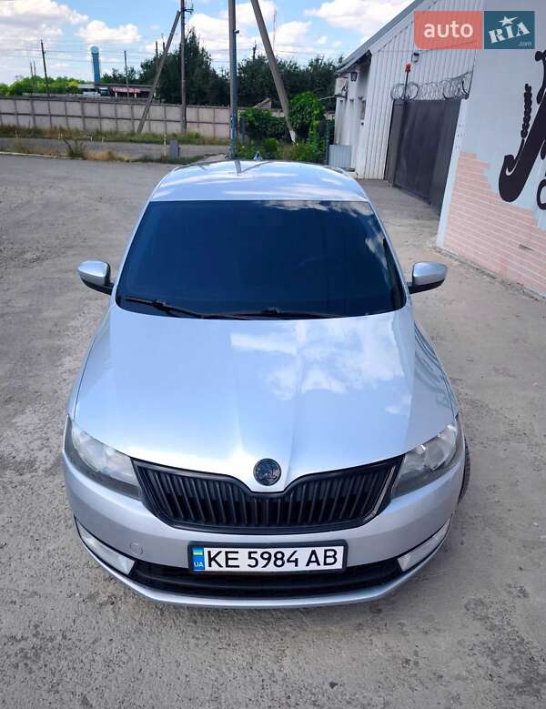 Лифтбек Skoda Rapid 2013 в Каменском