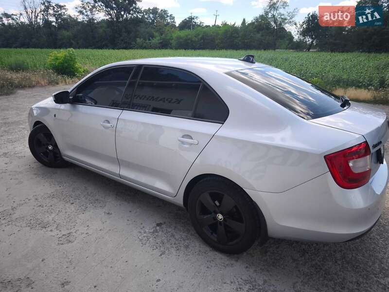 Лифтбек Skoda Rapid 2013 в Каменском