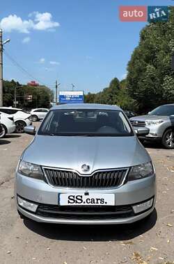 Лифтбек Skoda Rapid 2015 в Полтаве
