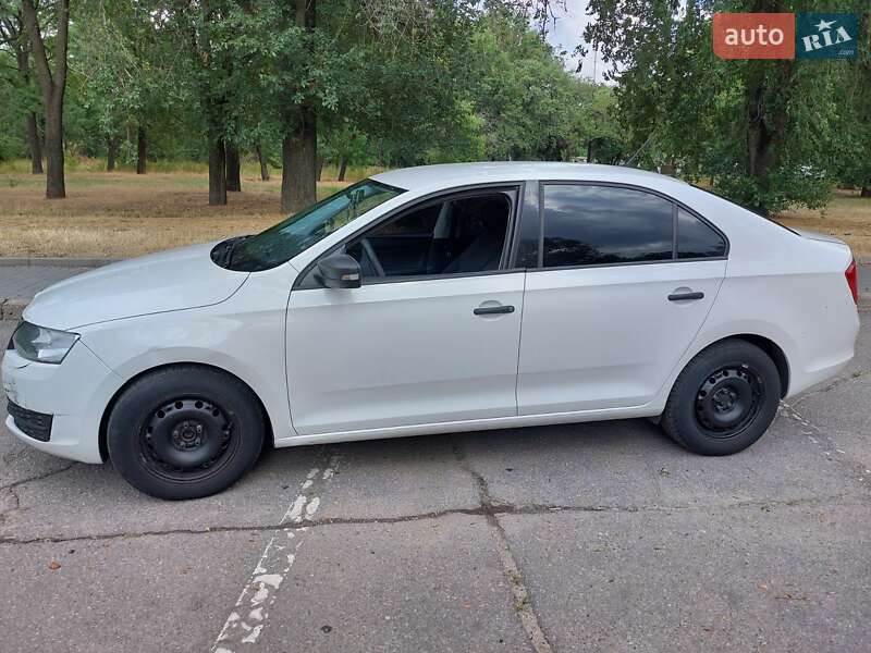 Ліфтбек Skoda Rapid 2016 в Кропивницькому