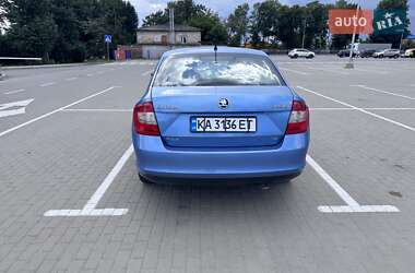 Лифтбек Skoda Rapid 2013 в Киеве