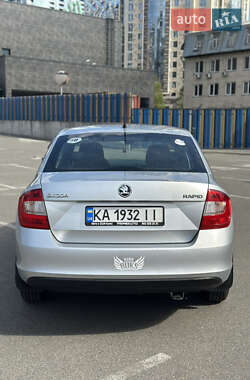 Лифтбек Skoda Rapid 2015 в 