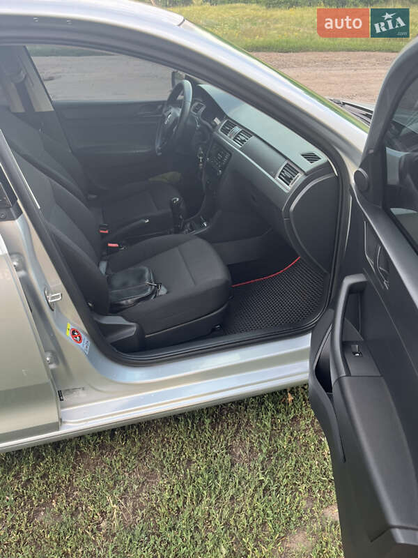 Лифтбек Skoda Rapid 2015 в Богодухове фото 5 Лифтбек Skoda Rapid 2015 в Богодухове