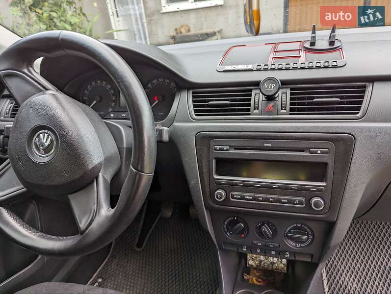 Лифтбек Skoda Rapid 2013 в Тячеве