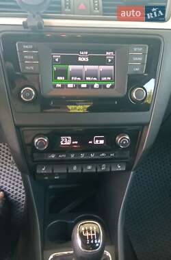 Лифтбек Skoda Rapid 2016 в 