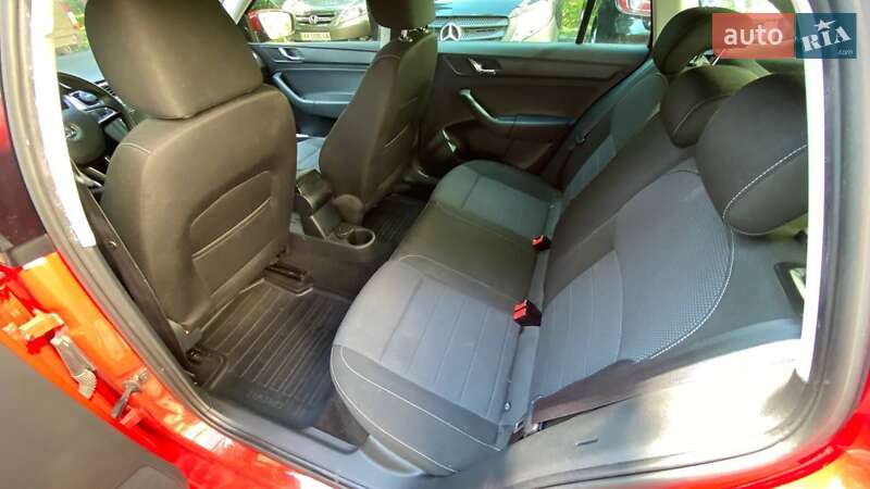 Хэтчбек Skoda Rapid 2013 в Киеве
