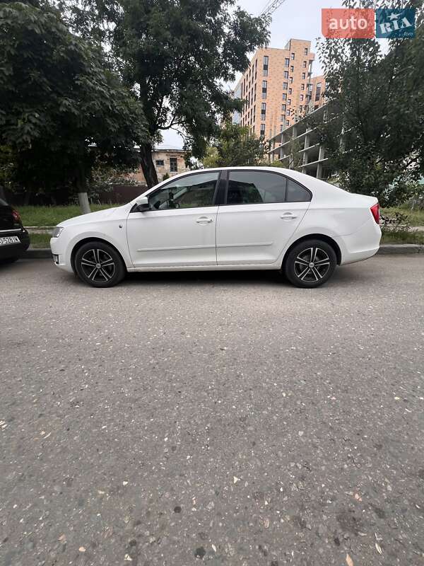 Skoda Rapid 2013
