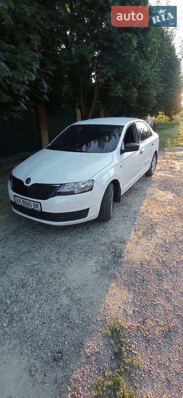 Skoda Rapid 2013
