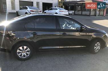 Хэтчбек Skoda Rapid 2017 в 