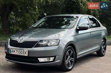 Лифтбек Skoda Rapid 2013 в Житомире