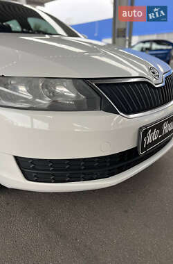 Лифтбек Skoda Rapid 2015 в 