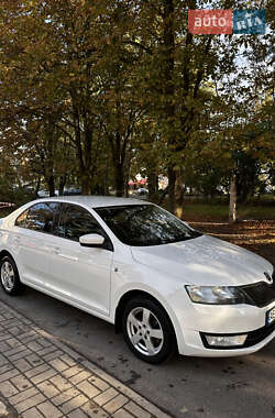 Лифтбек Skoda Rapid 2015 в Черкассах