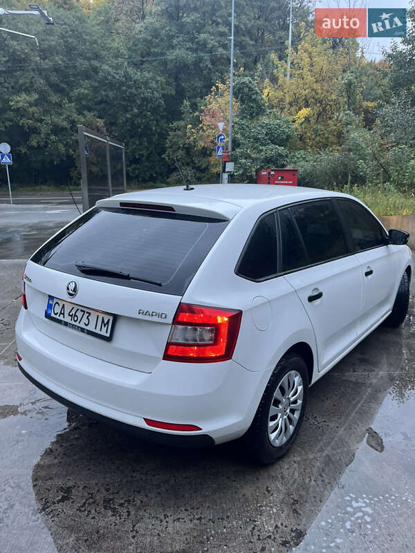 Хэтчбек Skoda Rapid 2015 в Киеве фото 5 Хэтчбек Skoda Rapid 2015 в Киеве