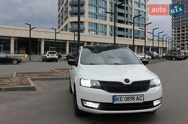 Лифтбек Skoda Rapid 2013 в 