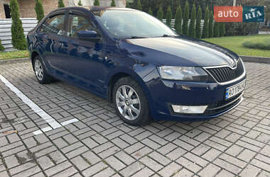 Ліфтбек Skoda Rapid 2015 в  фото 7 Ліфтбек Skoda Rapid 2015 в