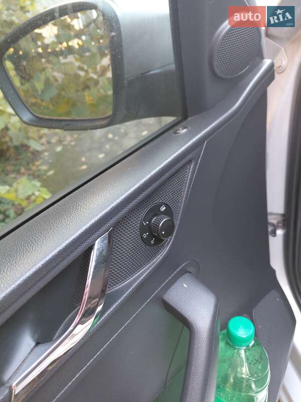 Хэтчбек Skoda Rapid 2014 в Львове