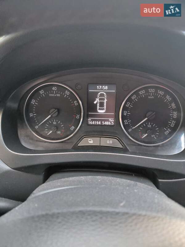 Хэтчбек Skoda Rapid 2014 в Львове