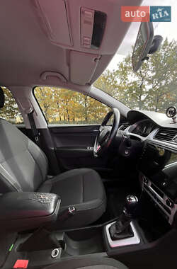 Лифтбек Skoda Rapid 2015 в 