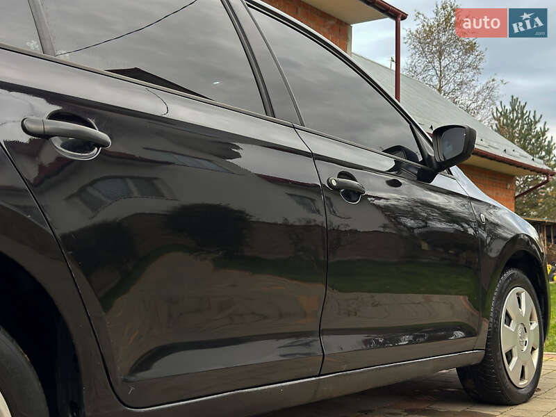 Лифтбек Skoda Rapid 2013 в Самборе