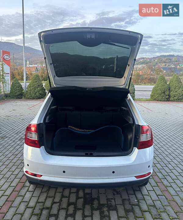 Хетчбек Skoda Rapid 2016 в Хусті