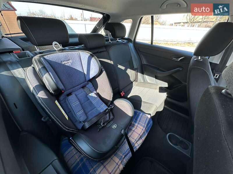 Хетчбек Skoda Rapid 2013 в Коломиї фото 11 Хетчбек Skoda Rapid 2013 в Коломиї