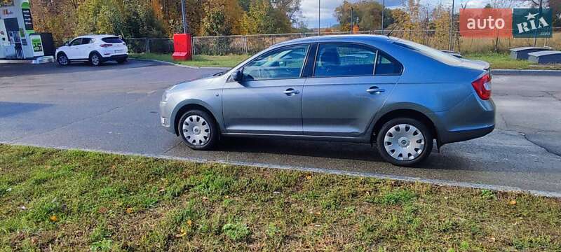 Ліфтбек Skoda Rapid 2013 в Києві фото 5 Ліфтбек Skoda Rapid 2013 в Києві
