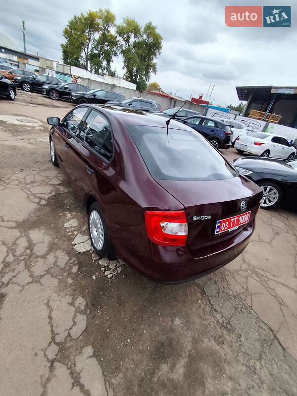 Лифтбек Skoda Rapid 2013 в Чернигове фото 4 Лифтбек Skoda Rapid 2013 в Чернигове