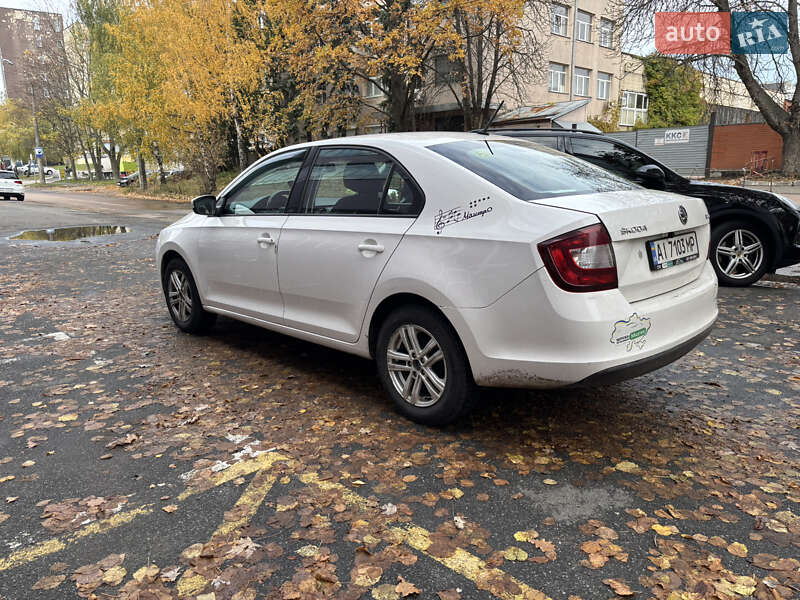 Лифтбек Skoda Rapid 2018 в Киеве фото 3 Лифтбек Skoda Rapid 2018 в Киеве