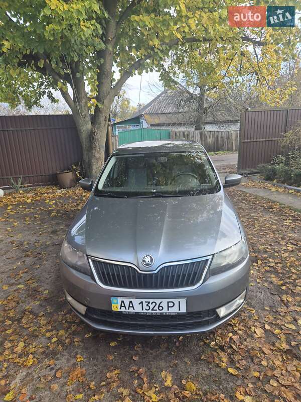 Лифтбек Skoda Rapid 2013 в Киеве фото 5 Лифтбек Skoda Rapid 2013 в Киеве