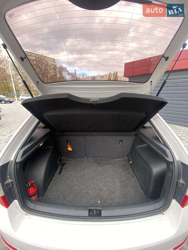 Хэтчбек Skoda Rapid 2015 в Белой Церкви фото 20 Хэтчбек Skoda Rapid 2015 в Белой Церкви