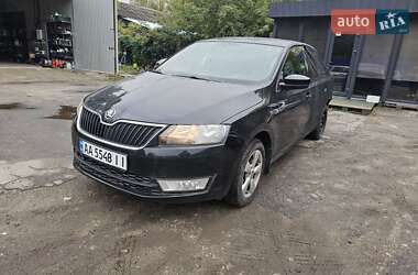 Лифтбек Skoda Rapid 2013 в Киеве