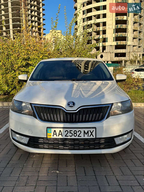 Ліфтбек Skoda Rapid 2013 в Києві