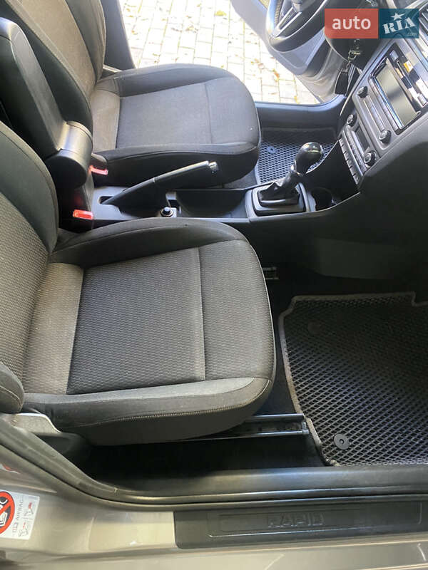 Лифтбек Skoda Rapid 2013 в Борисполе фото 12 Лифтбек Skoda Rapid 2013 в Борисполе