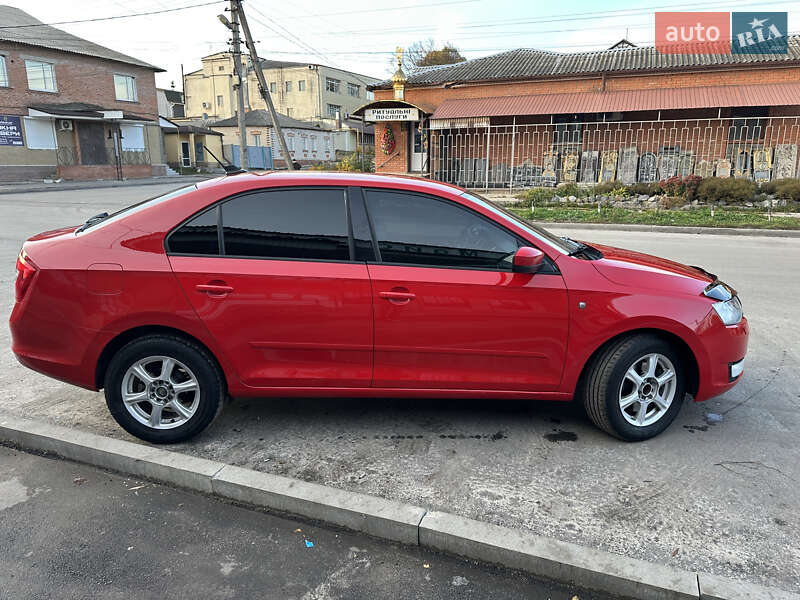 Лифтбек Skoda Rapid 2012 в Харькове фото 4 Лифтбек Skoda Rapid 2012 в Харькове