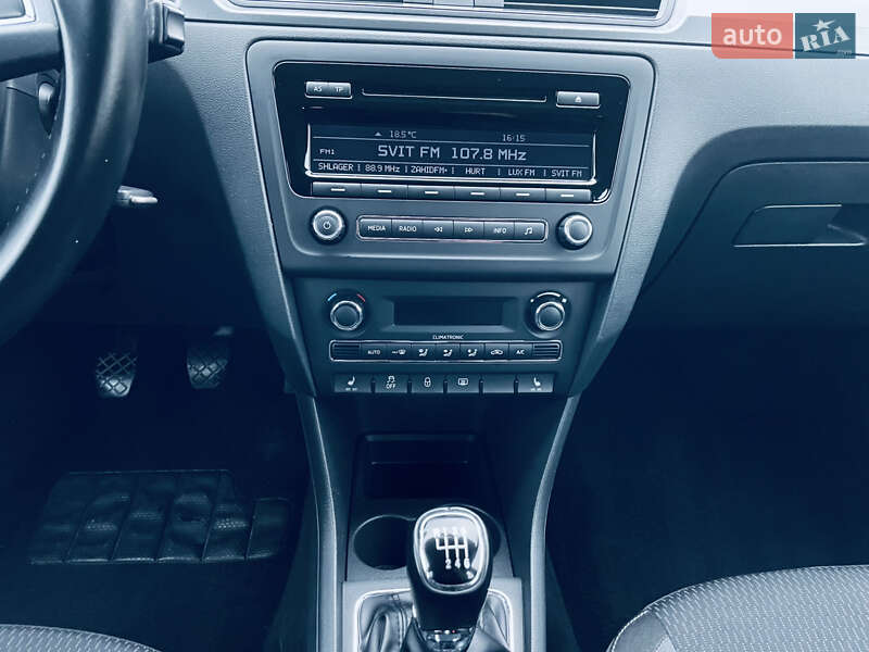 Хэтчбек Skoda Rapid 2014 в Мукачево