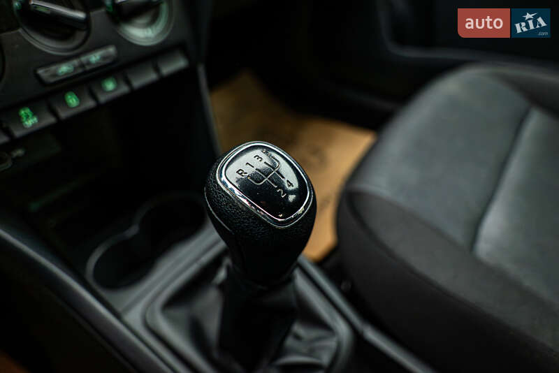 Седан Skoda Rapid 2018 в Киеве фото 13 Седан Skoda Rapid 2018 в Киеве