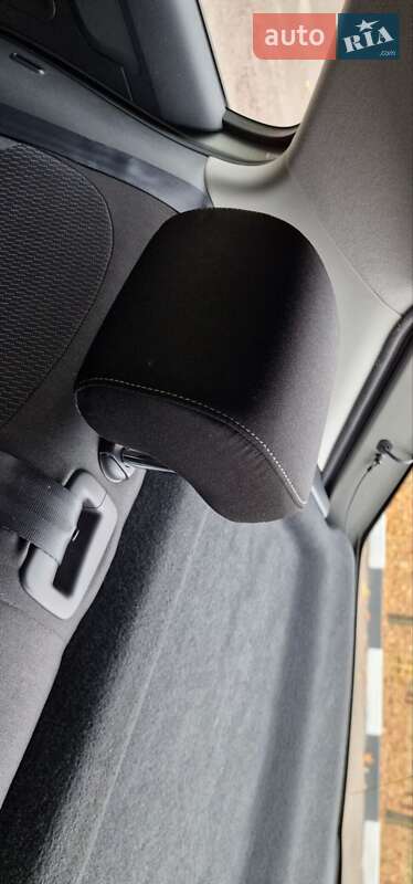 Лифтбек Skoda Rapid 2013 в Песочине