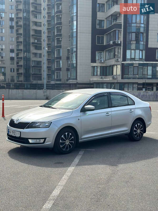 Ліфтбек Skoda Rapid 2015 в Києві фото 2 Ліфтбек Skoda Rapid 2015 в Києві