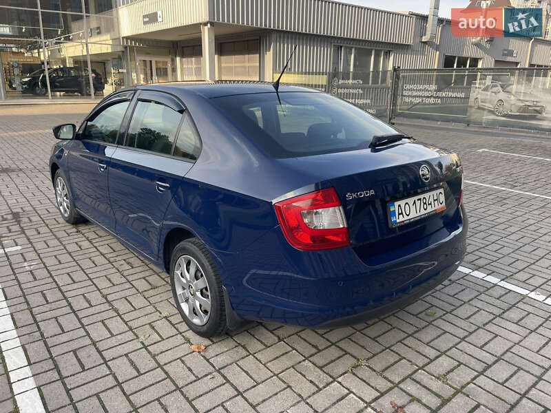 Лифтбек Skoda Rapid 2015 в Луцке