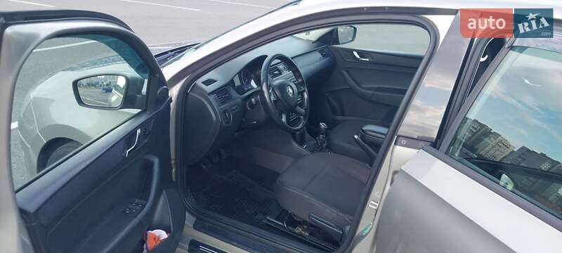 Лифтбек Skoda Rapid 2013 в Киеве