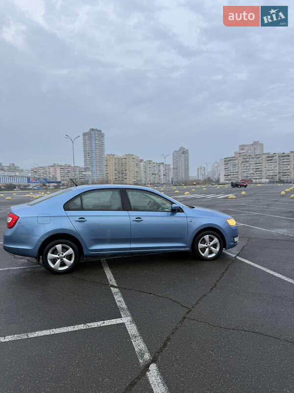 Лифтбек Skoda Rapid 2013 в Киеве фото 27 Лифтбек Skoda Rapid 2013 в Киеве