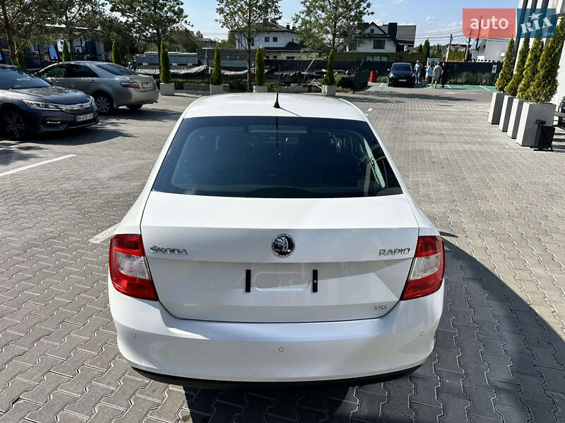 Лифтбек Skoda Rapid 2013 в Ровно