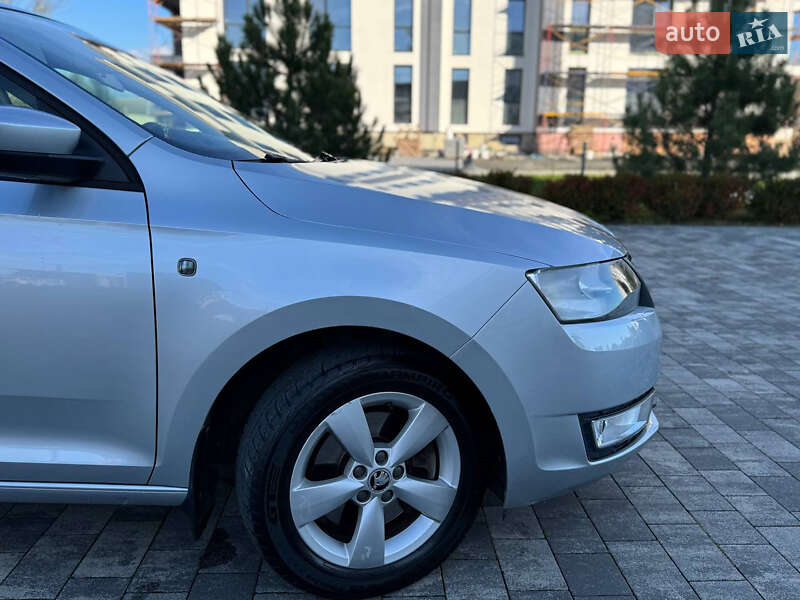 Хэтчбек Skoda Rapid 2013 в Мукачево