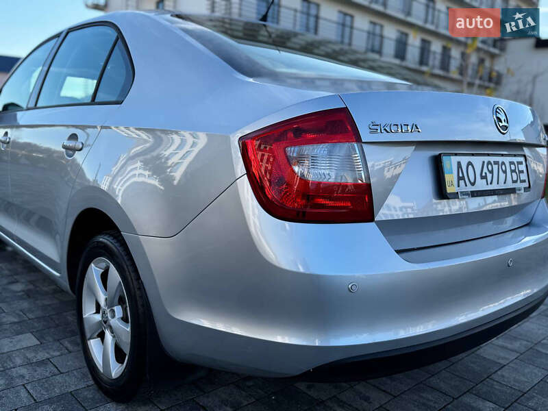 Хэтчбек Skoda Rapid 2013 в Мукачево