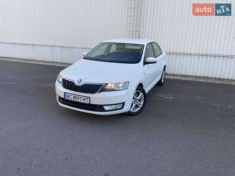 Лифтбек Skoda Rapid 2013 в Луцке