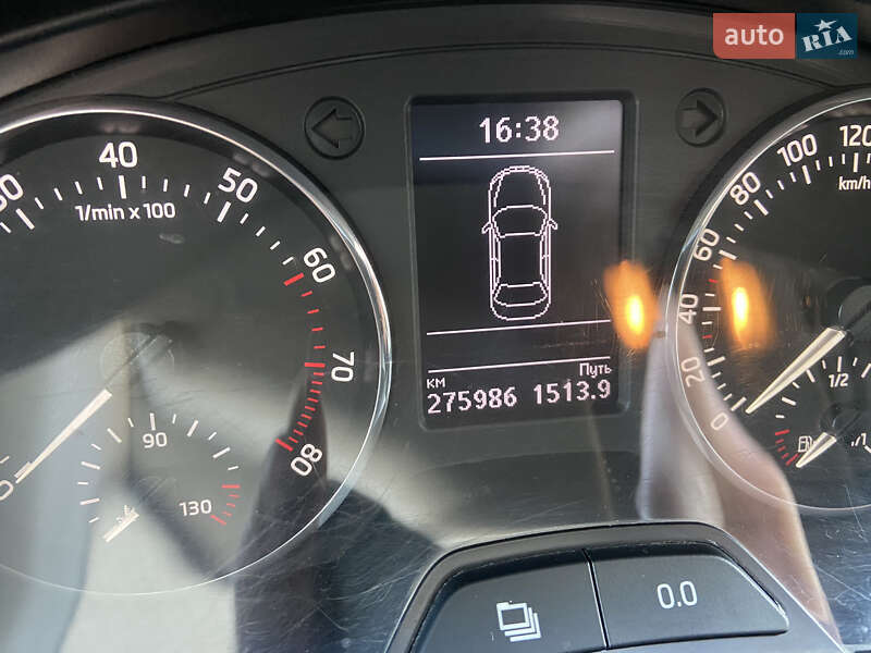 Лифтбек Skoda Rapid 2013 в Луцке